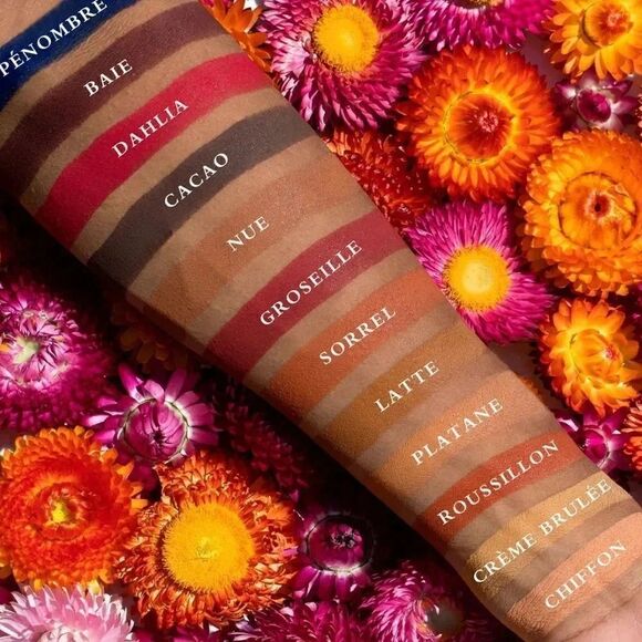 Viseart Eyeshadow Palette  - Picture 4 of 6